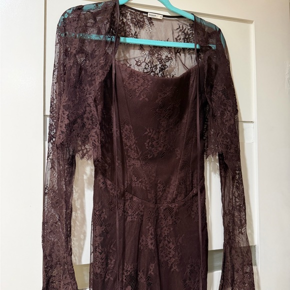 House of CB Dark Brown Lace Long Sleeve Midi Dress - Picture 4 of 11
